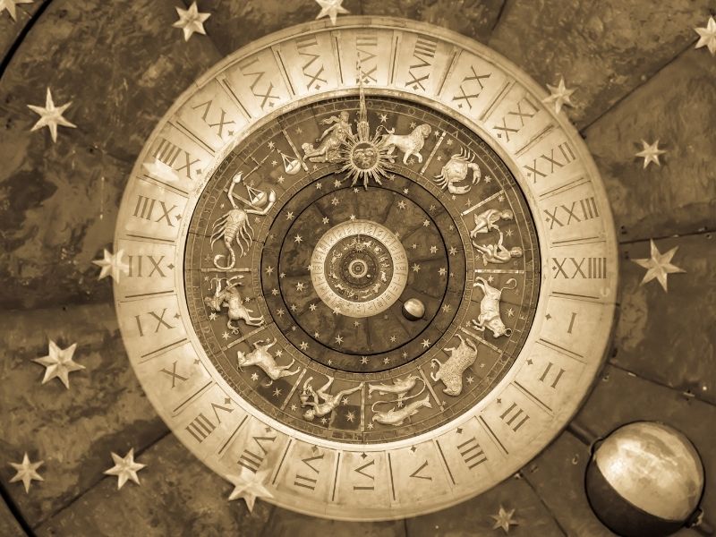 Temel ve Orta Seviye Batı Astrolojisi Eğitimi
